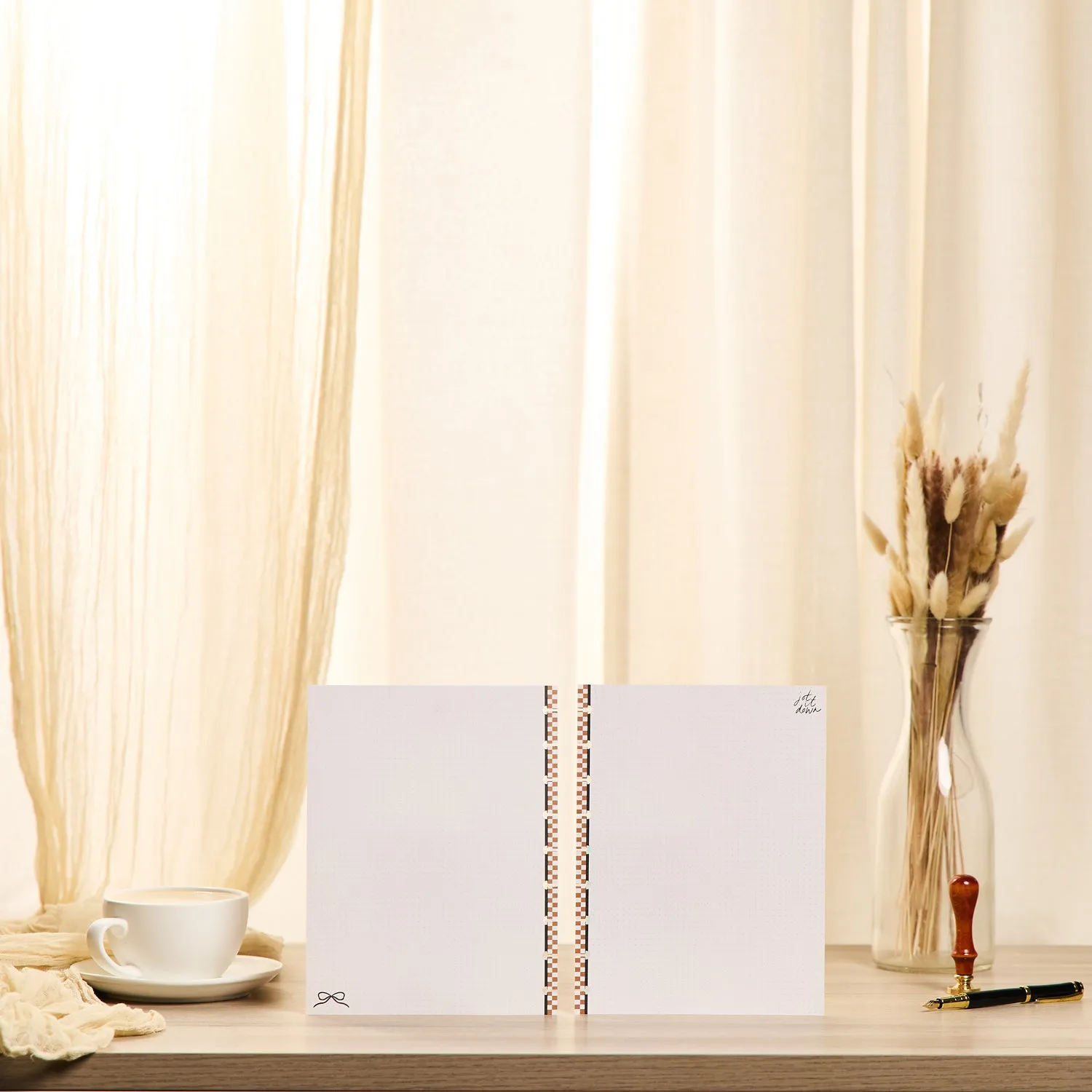 Happy Planner Modern Charm recharge pointillée Classic 40 feuilles