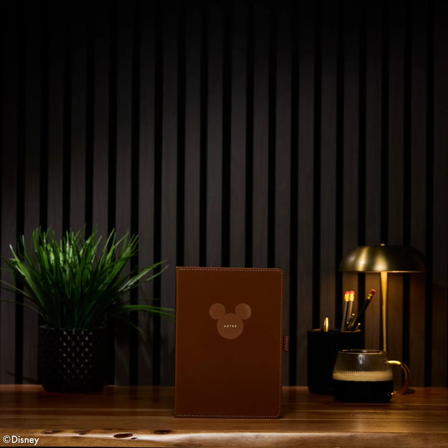 Happy Planner Disney Mickey Espresso carnet pointillé A5