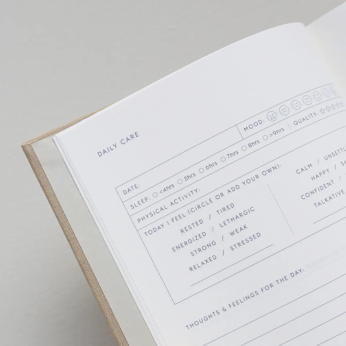 Kartotek Care Journal carnet guidé beige rigide bien-être