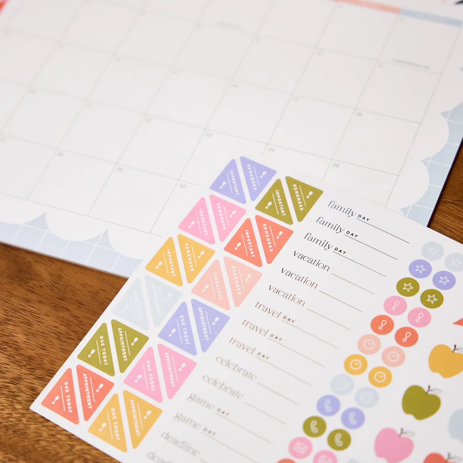 Me & my big ideas School Doodles calendrier bureau 12 mois