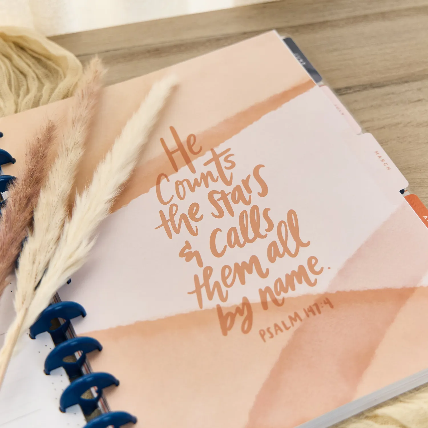 Happy Planner Watercolor Grace Faith 2026 agenda Big 12 mois prière