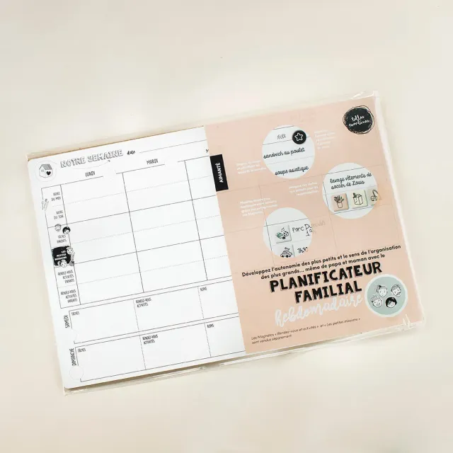 Les Belles Combines Planificateur familial hebdomadaire à écrire semaine famille