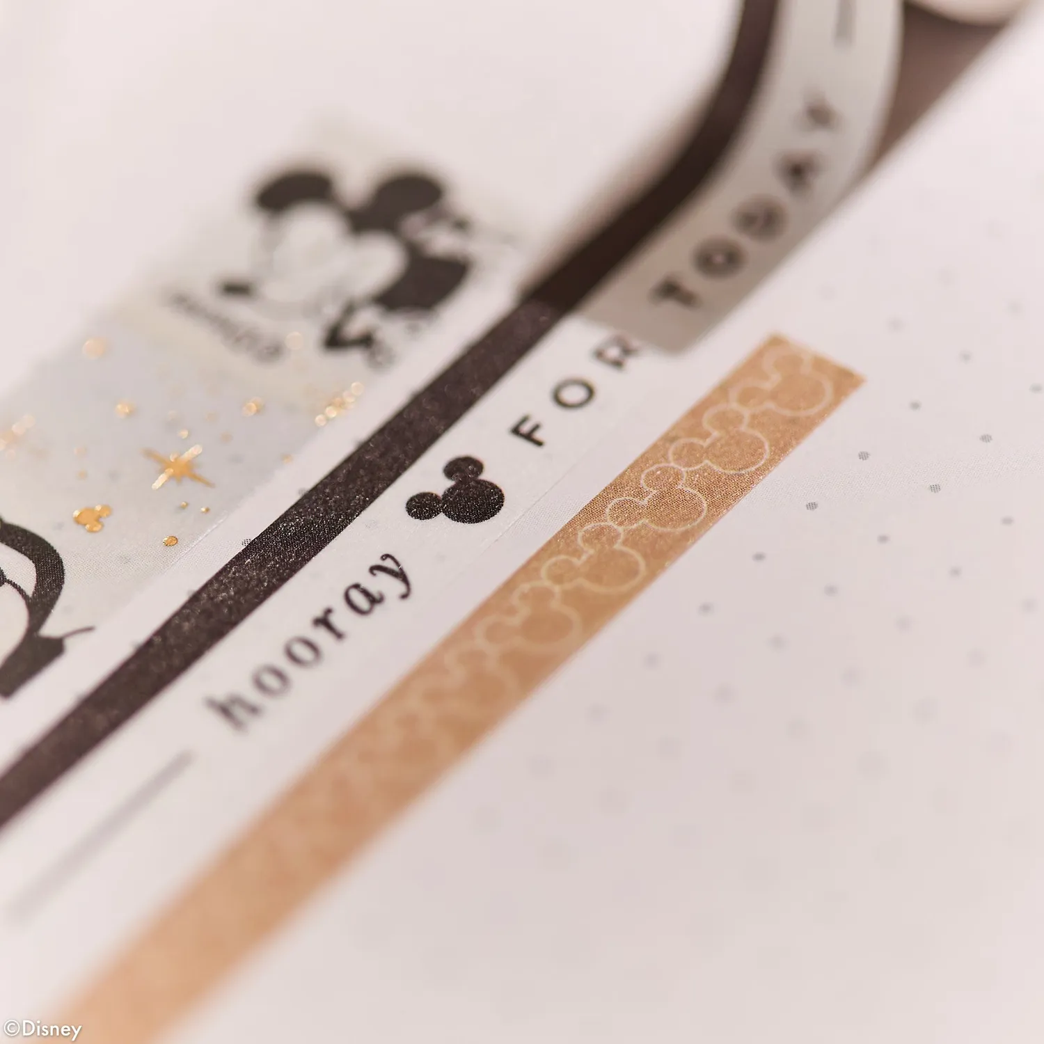 Happy Planner Disney Mickey Alabaster carnet pointillé coffret doré