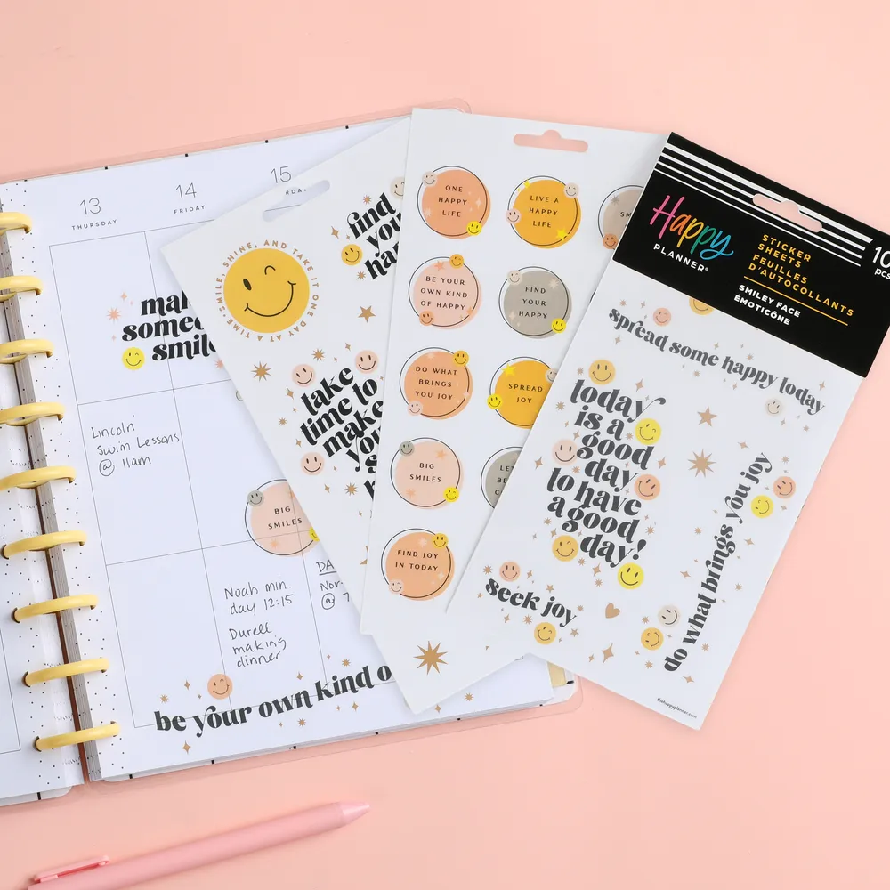 Me & my big ideas Happy Smiley Face stickers 5 planches 106 pièces