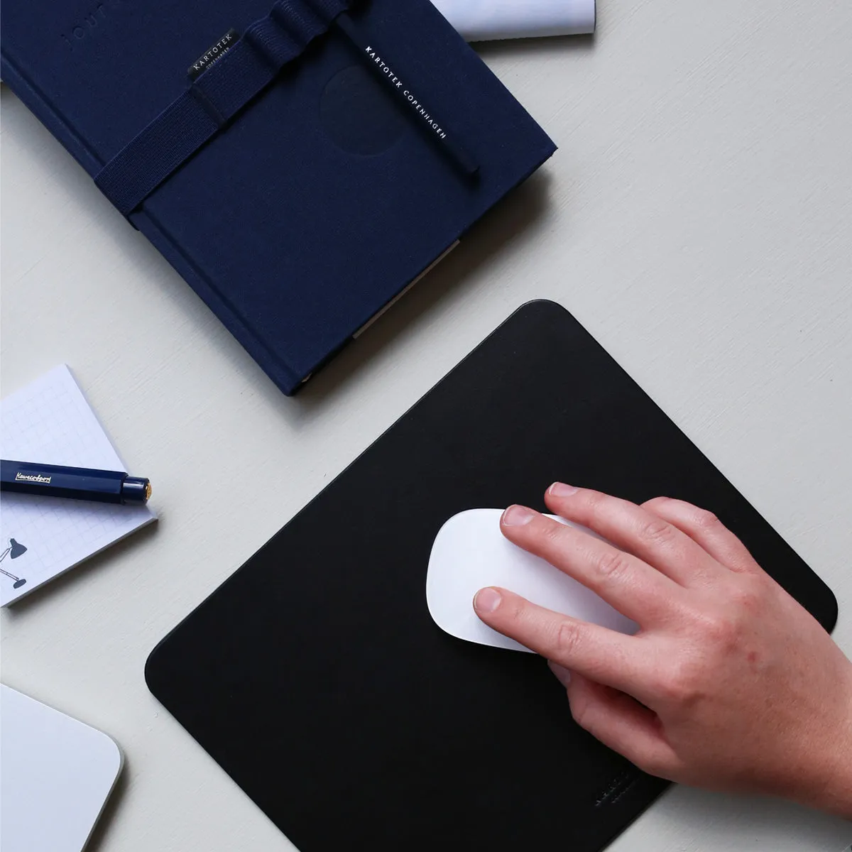 Kartotek Leather Mouse Pad tapis souris cuir noir