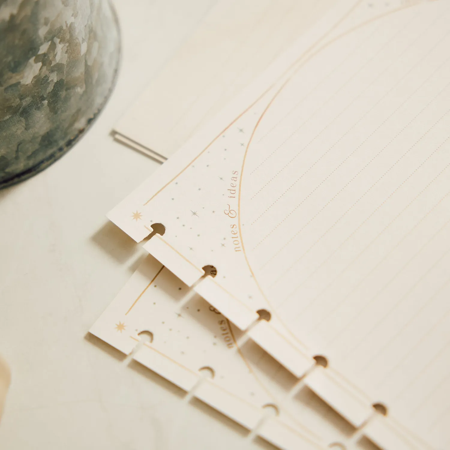 Happy Planner Modern Balance papier ligné pointillé Classic