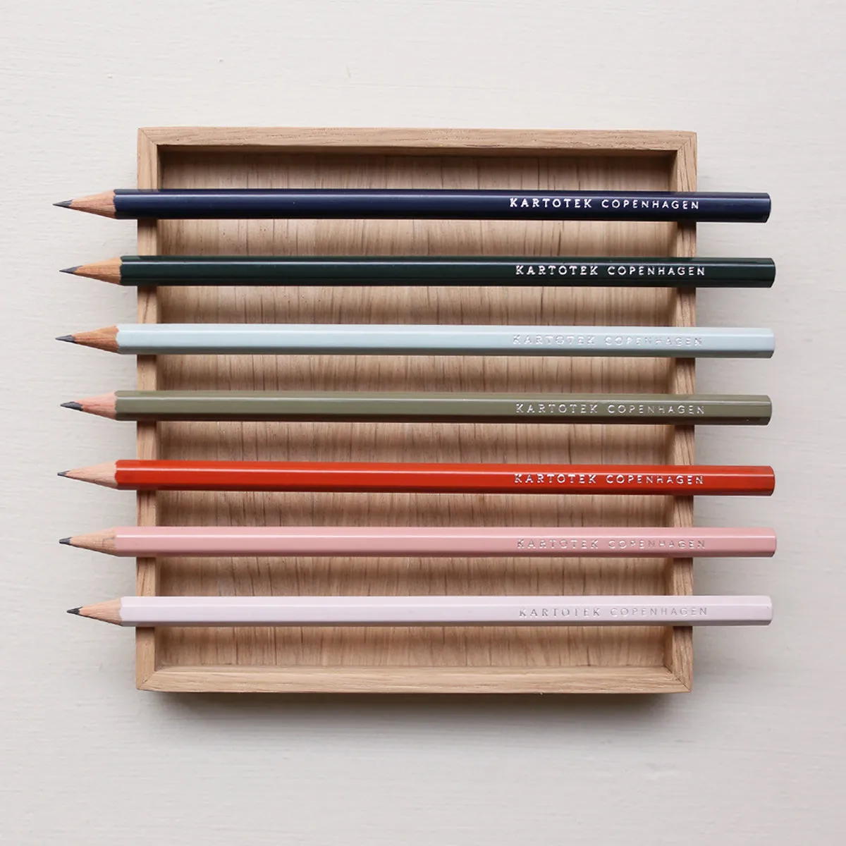 Kartotek Cedar Wood Pencil crayon bois vert foncé
