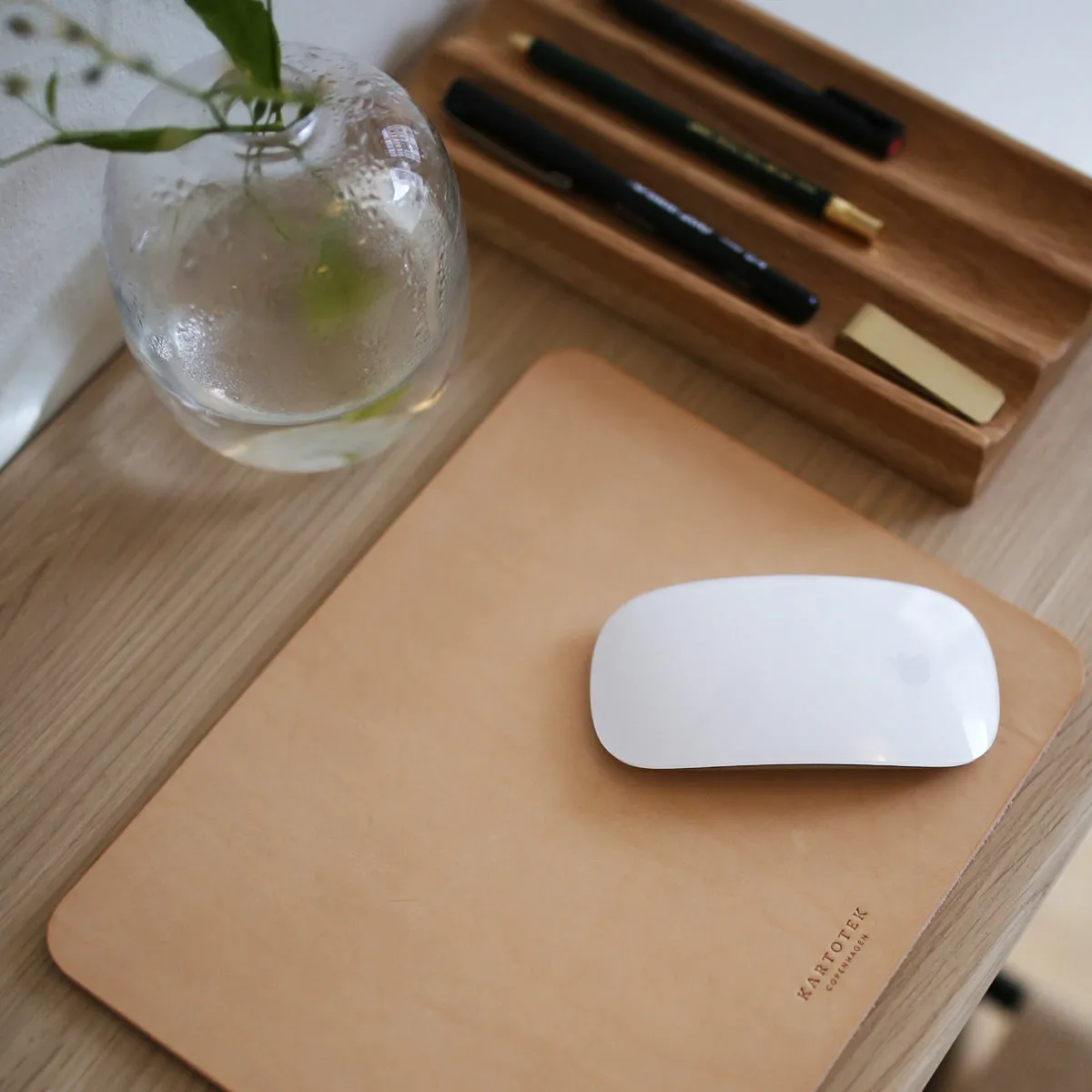 Kartotek tapis de souris cuir naturel patiné